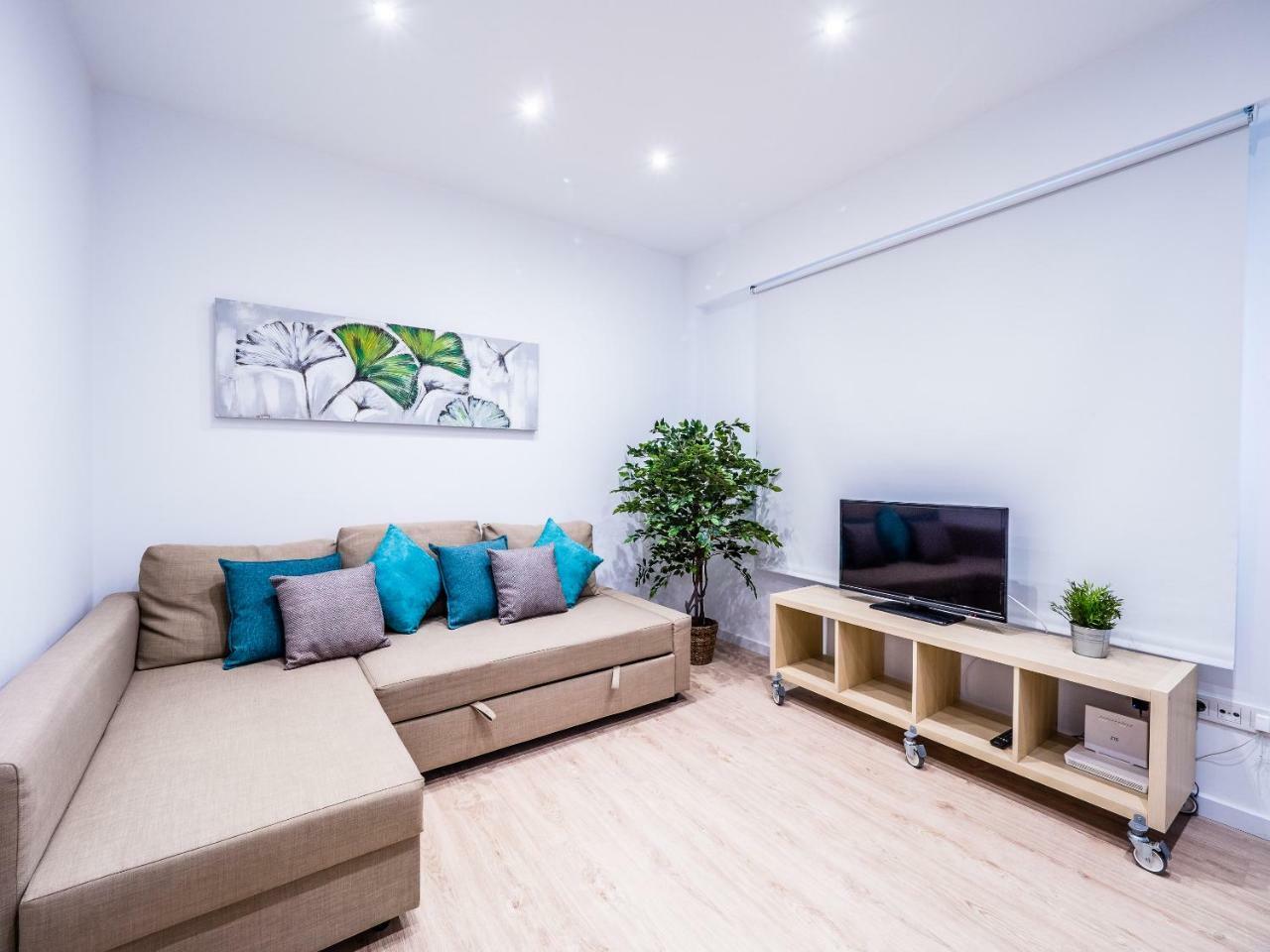 Malaga Urban Center Apartment Exterior foto